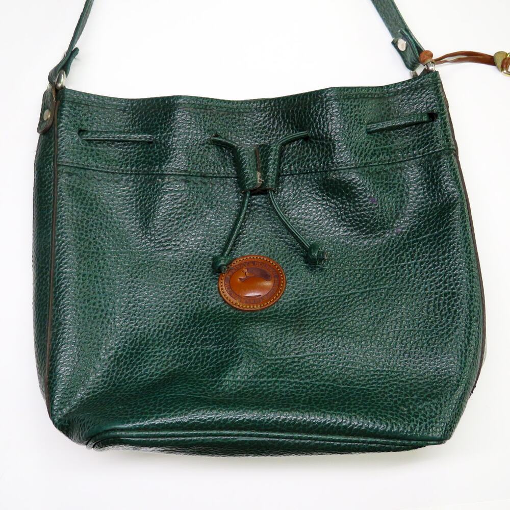 1980s Vintage Dooney & Bourke Forrest Green Leather Drawstring Crossbody Bag - Picture 2 of 10